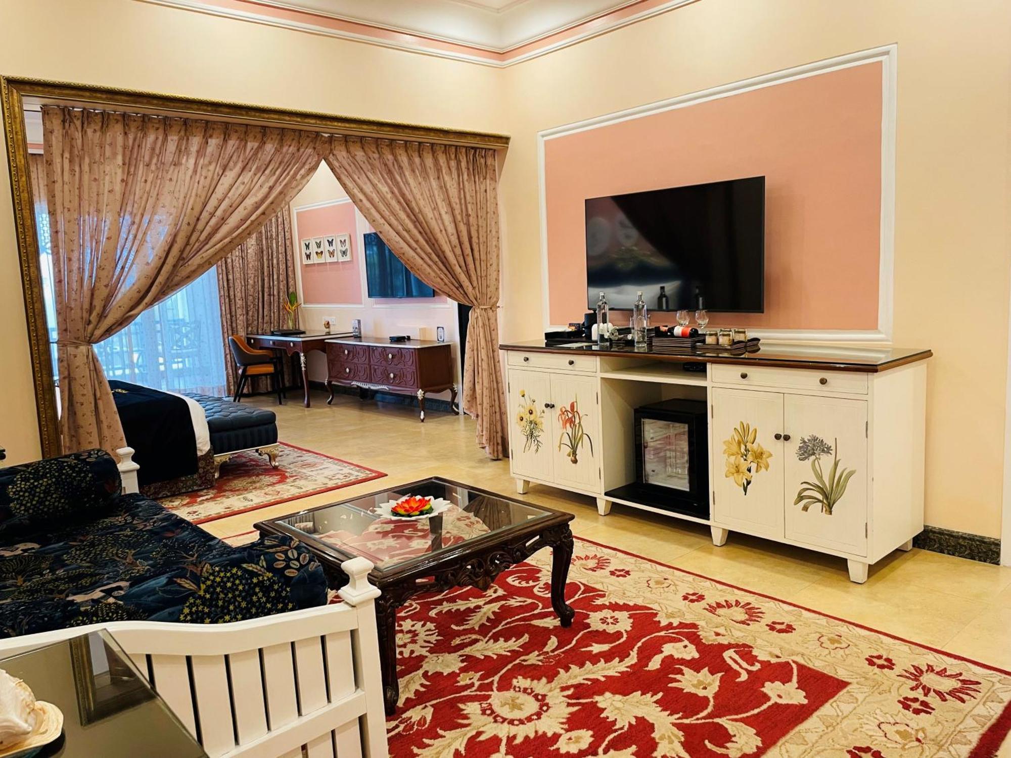 Mayfair Palm Beach Resort Gopālpur エクステリア 写真