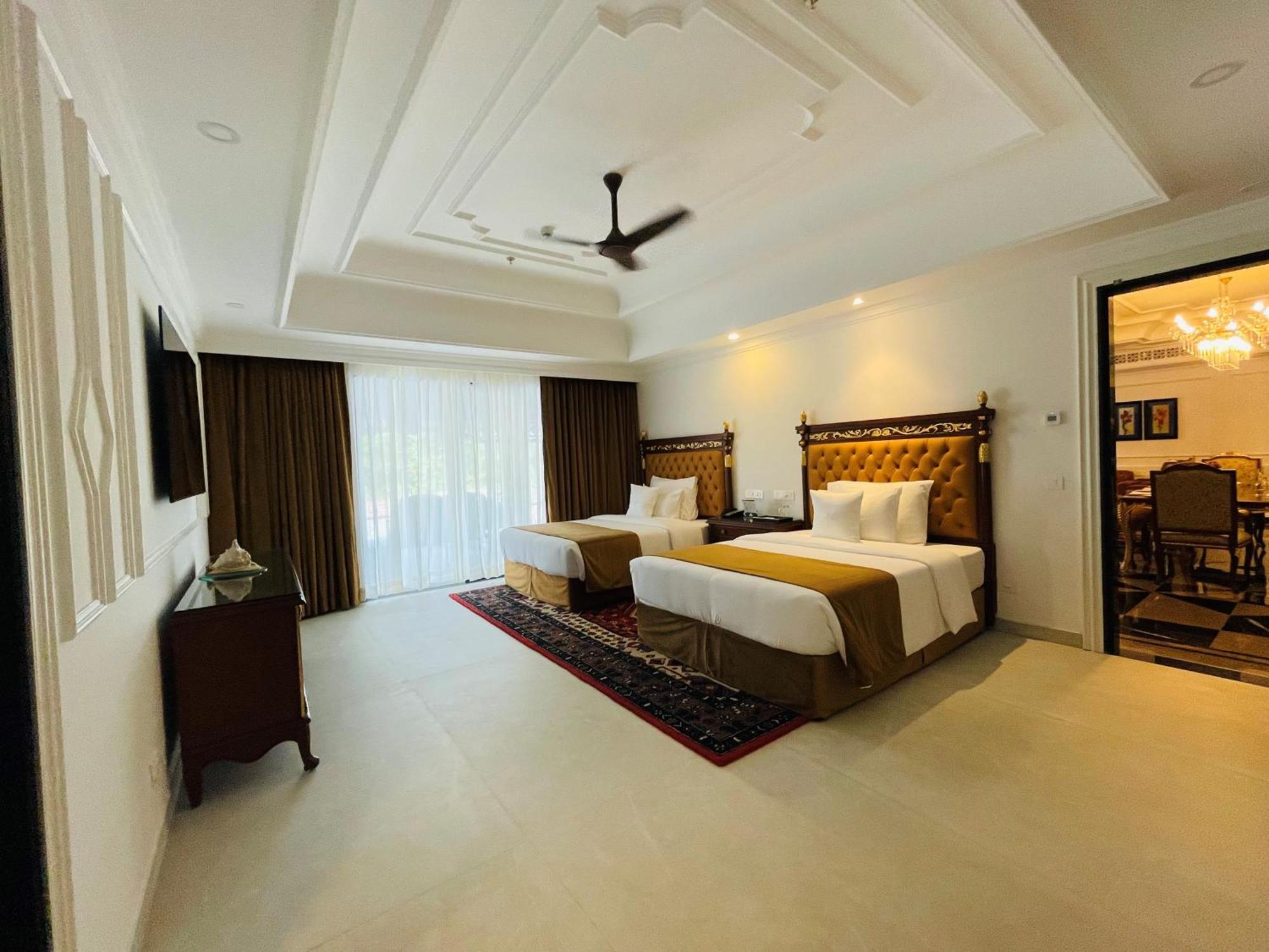 Mayfair Palm Beach Resort Gopālpur エクステリア 写真