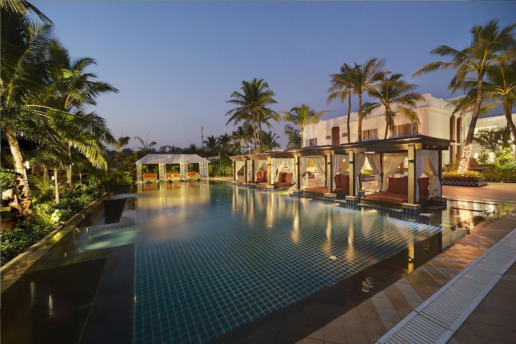 Mayfair Palm Beach Resort Gopālpur エクステリア 写真
